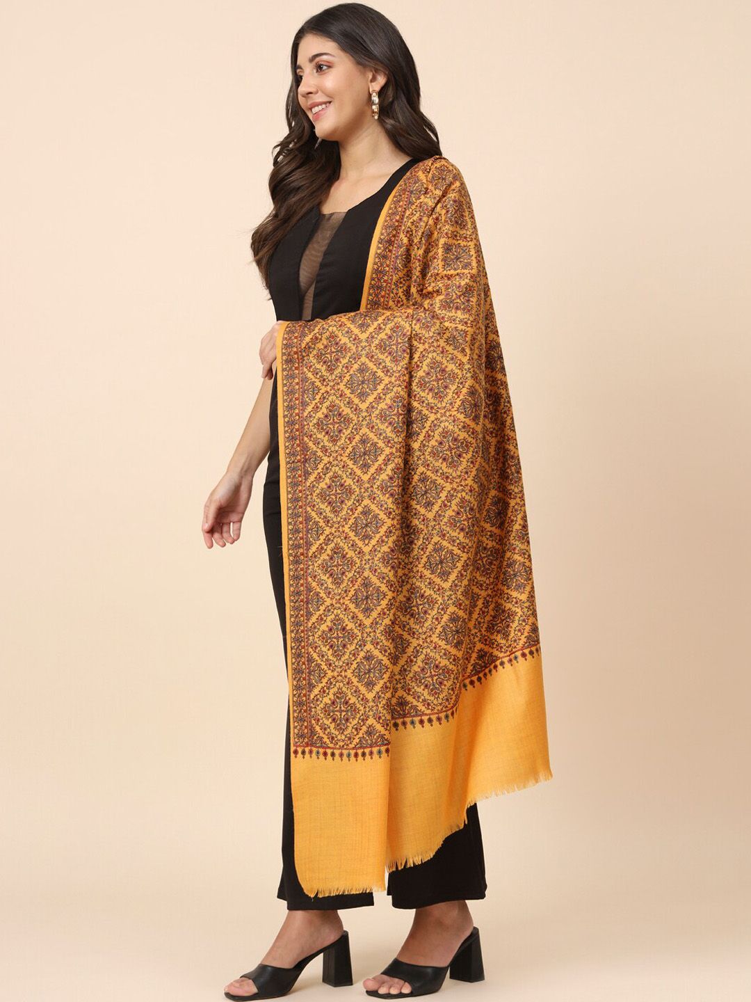 Dhiyona PA Floral Embroidered Pure Wool Shawl