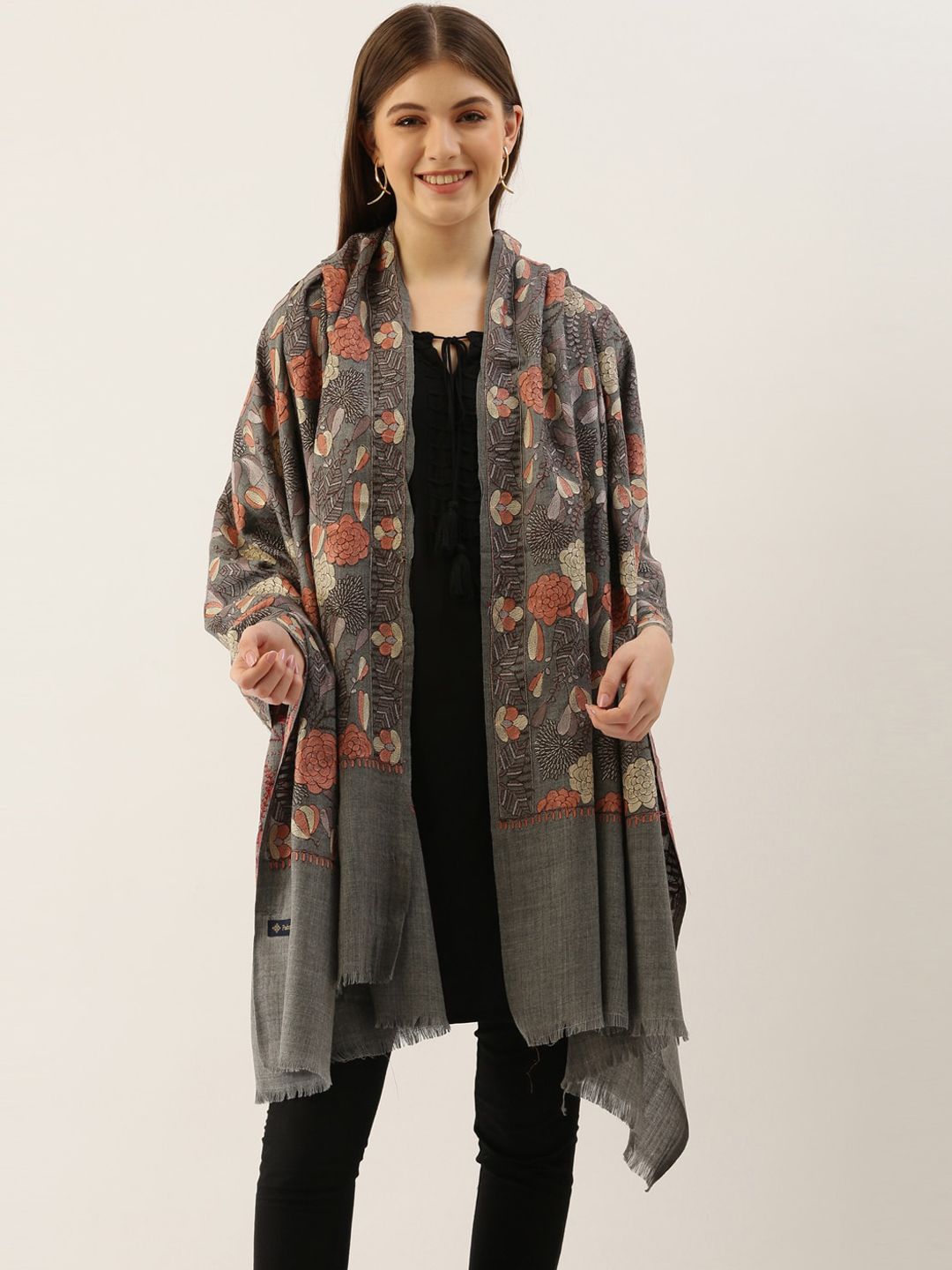 Dhiyona PA Women Grey & Peach-Coloured Embroidered Woolen Shawl