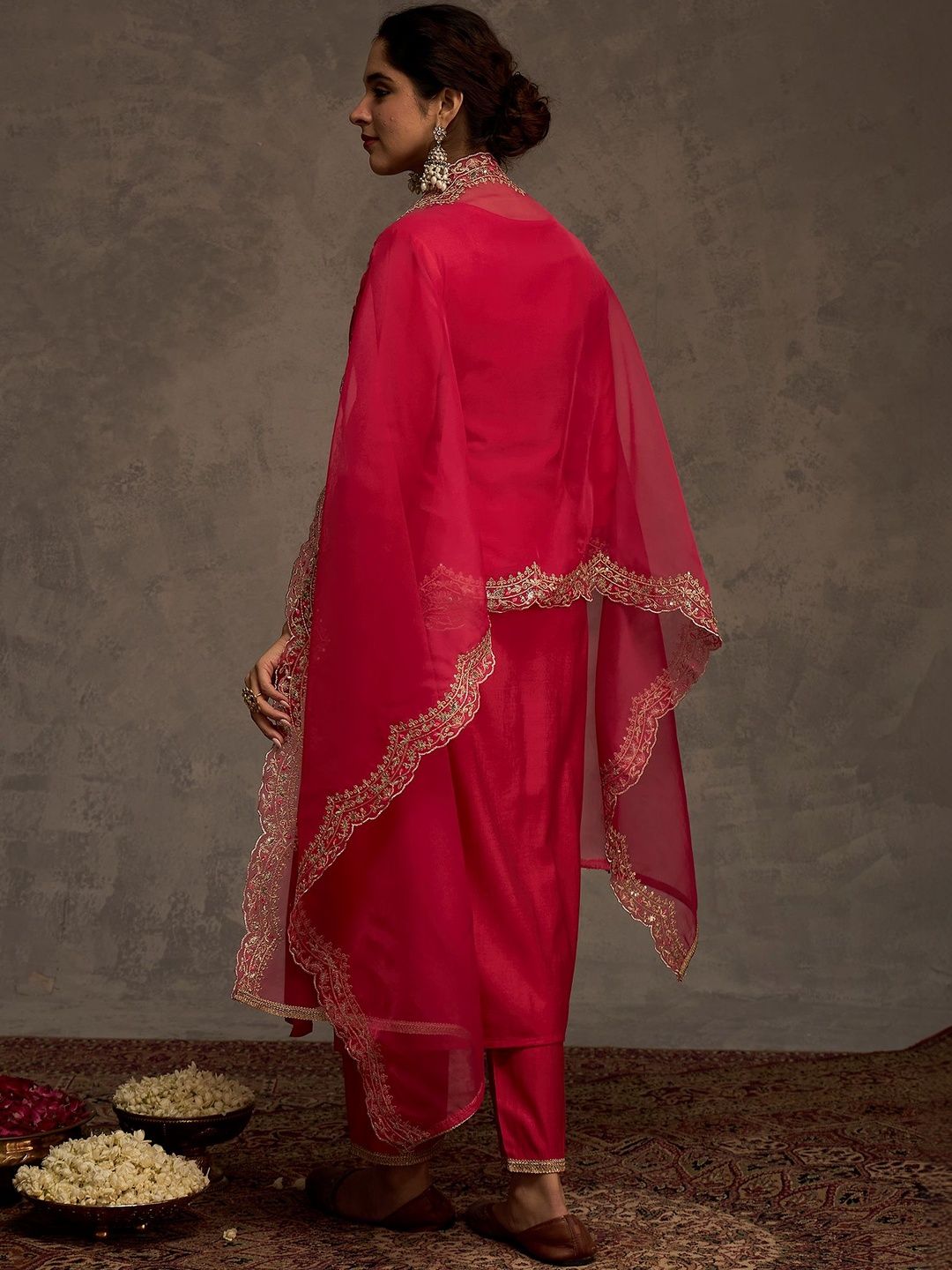 Women Ethnic Motifs Embroidered Regular Thread Work Liva Kurta with Trousers & With Dupatta