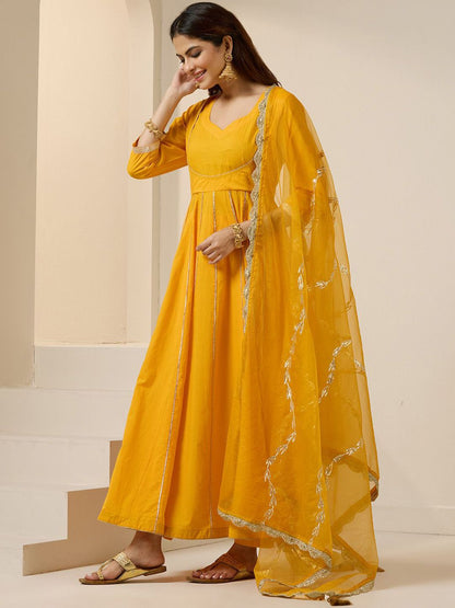 Dhiyona IS Women's Women Printed Regular Kurta with Trousers & With Dupatta