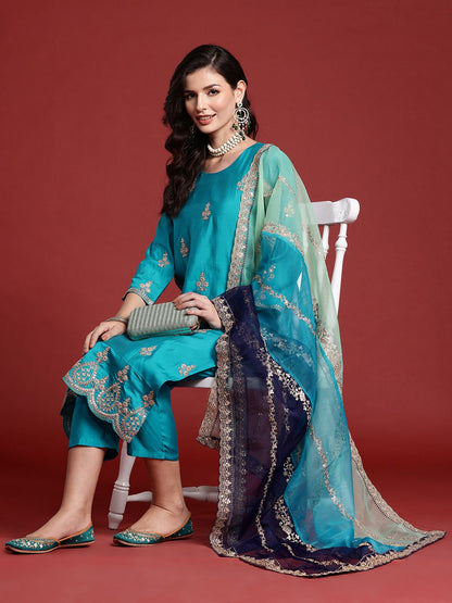 Ethnic Motifs Embroidered Sequinned Kurta With Trousers & Dupatta