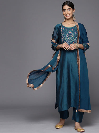 Dhiyona VA Women'sFloral Embroidered Sequinned Chanderi Silk Kurta With Trousers & With Dupatta