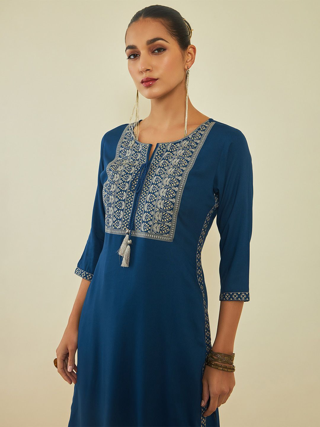 Dhiyona SO Women's Ethnic Motifs Embroidered Kurta with Trousers