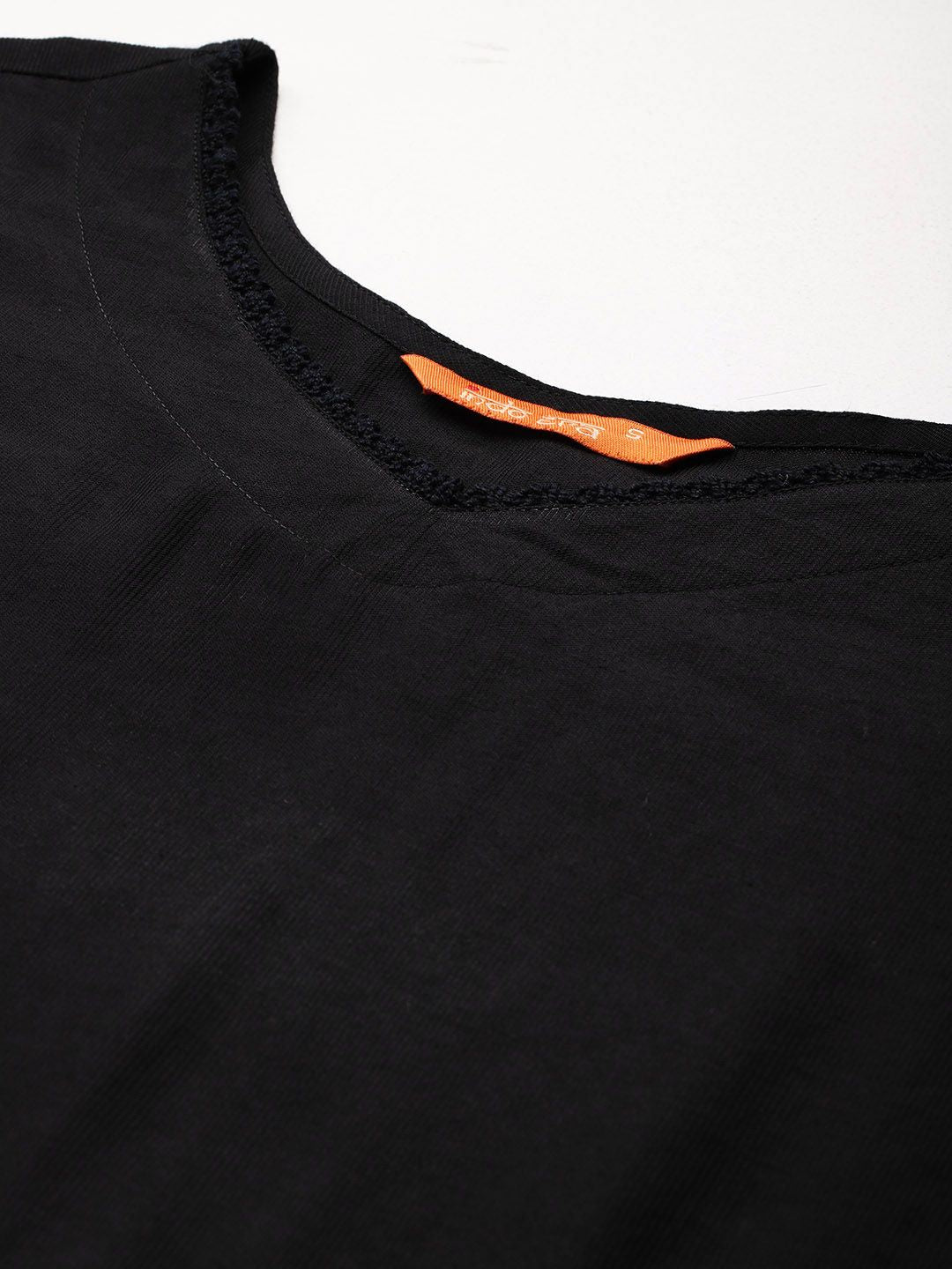 Dhiyona IE Kurta With Trousers & Dupatta