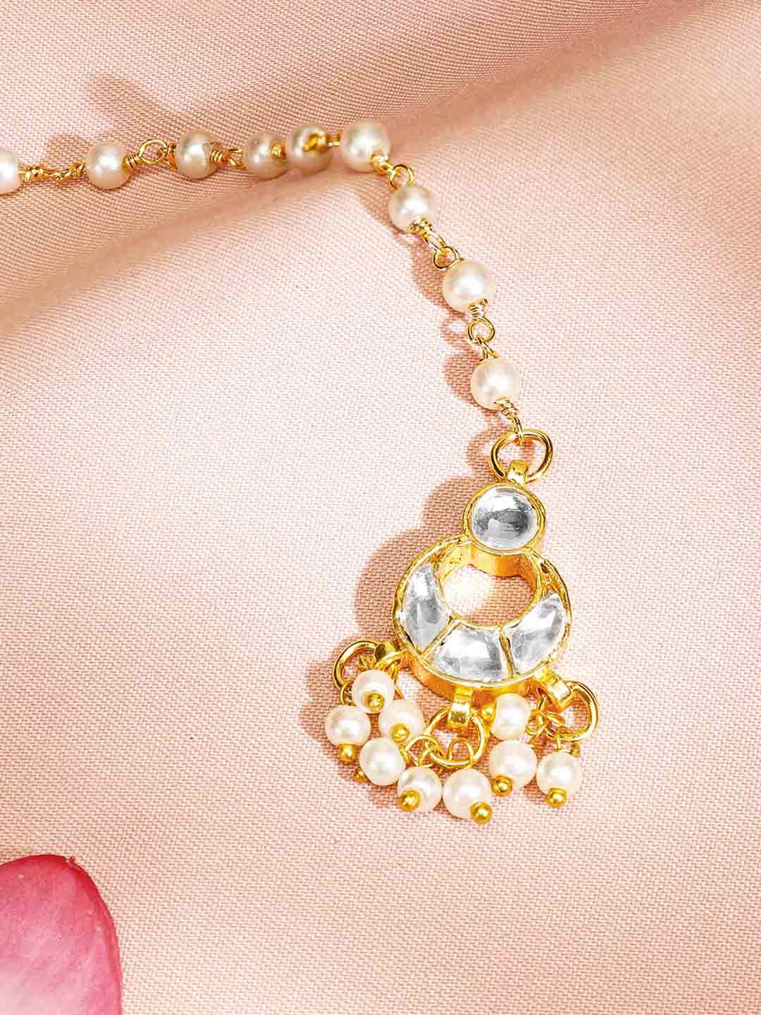 Dhiyona RJ Women's 22K Gold Plated Kundan Studded Maang Tikka with Pearl Beaded Chain