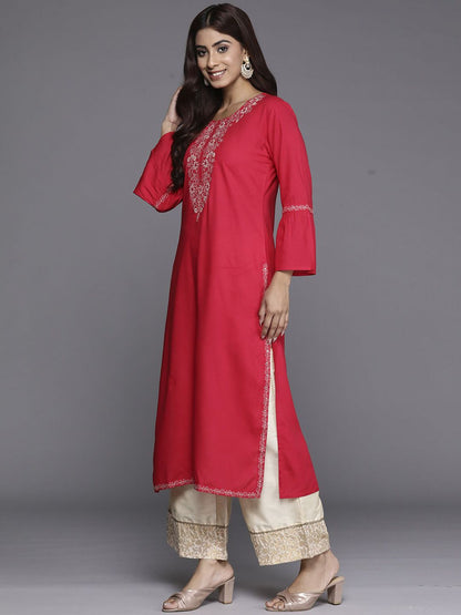 Dhiyona IE Ethnic Motifs Yoke Design Thread Work Straight Kurtas