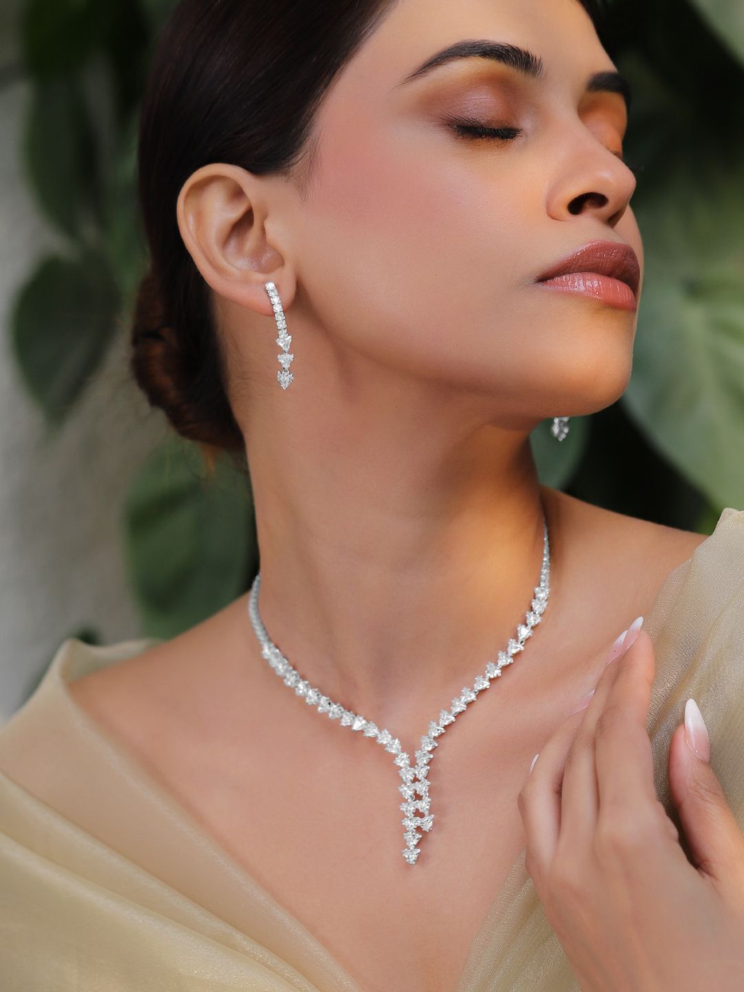 Dhiyona RJ Women's Rhodium-Plated Crystal-Studded Jewellery Set