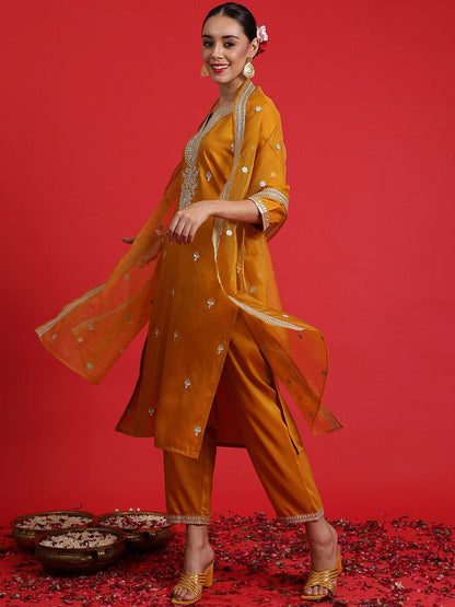 Dhiyona IE Ethnic Motifs Embroidered Sequinned Straight Kurta & Trousers With Dupatta