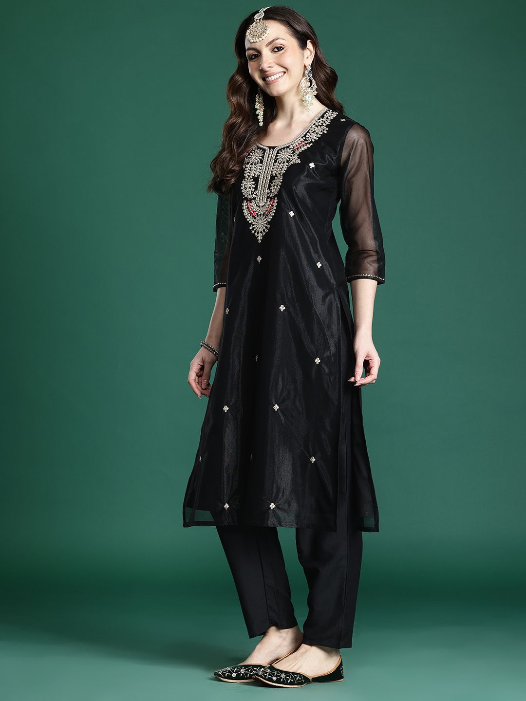 Ethnic Motifs Embroidered Kurta with Trousers & Dupatta