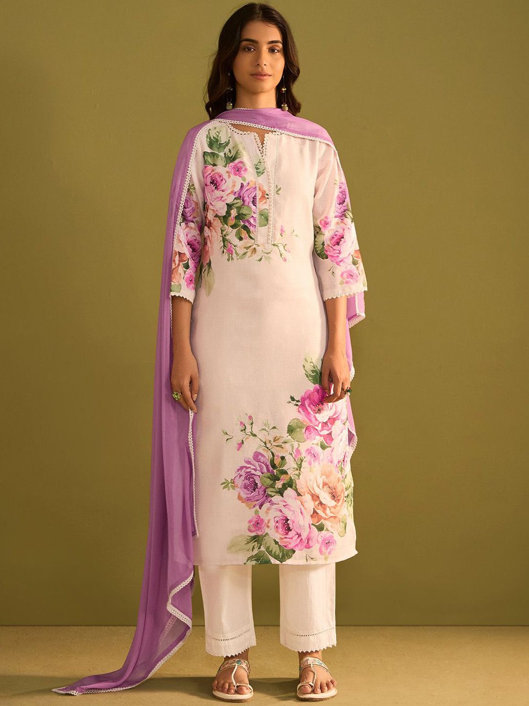 Dhiyona IE Floral Printed V-Neck Linen Straight Kurta With Trousers & Dupatta