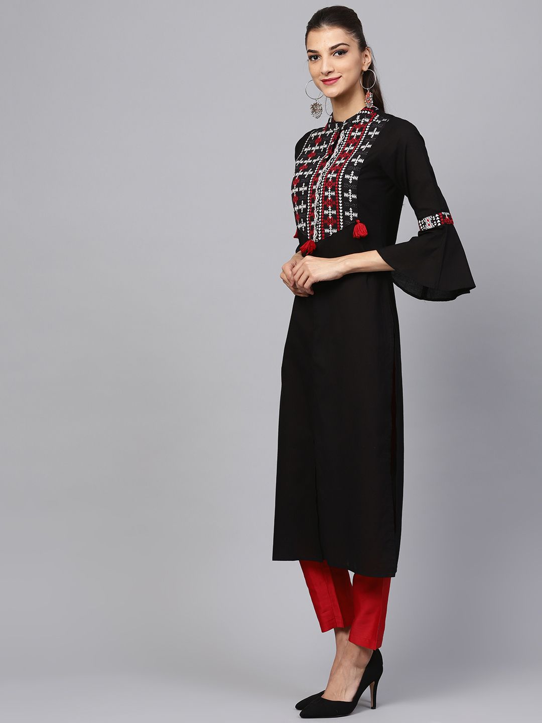Dhiyona IE Women Black & Maroon Yoke Design Straight Kurta