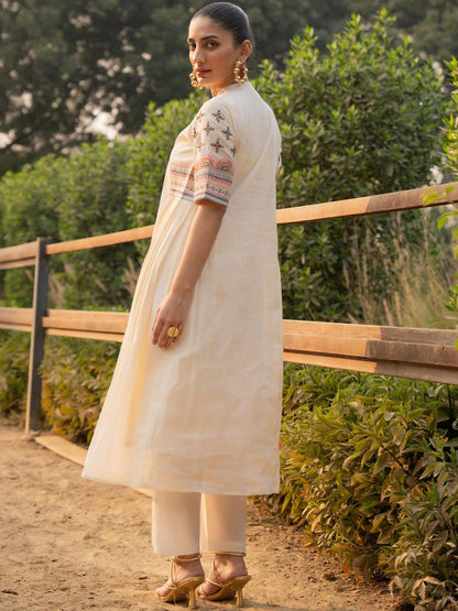 Dhiyona IE Embroidered Pure Cotton Mandarin Collar Kurta With Trousers Co-Ords Set