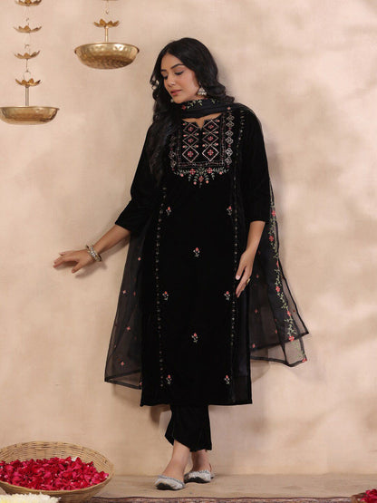 Dhiyona IS Women's Ethnic Motifs Thread Work Notch Neck Velvet Yoke Design Kurta With Trouser & Dupatta
