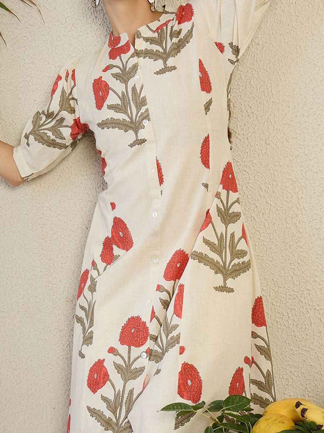 Dhiyona IE Floral Printed Mandarin Collar A-Line Kurta