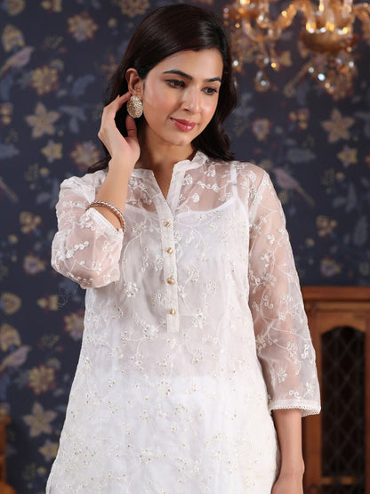 Dhiyona PD Women Ethnic Motif Embroidered Mandarin Collar Kurta With Palazzos & Slip