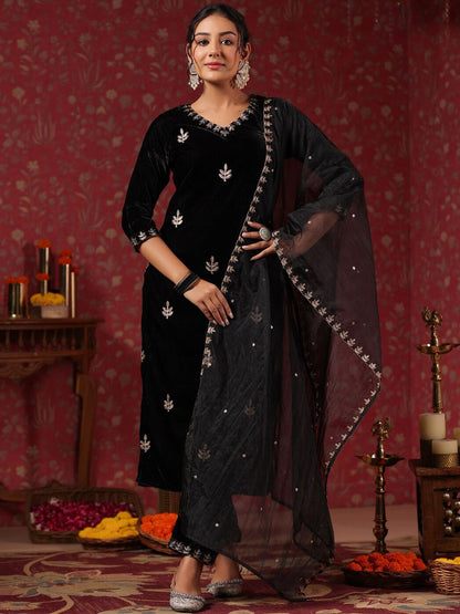 Dhiyona IS Women's Ethnic Motifs Embroidered Thread Work Velvet Kurta & Trousers With Dupatta