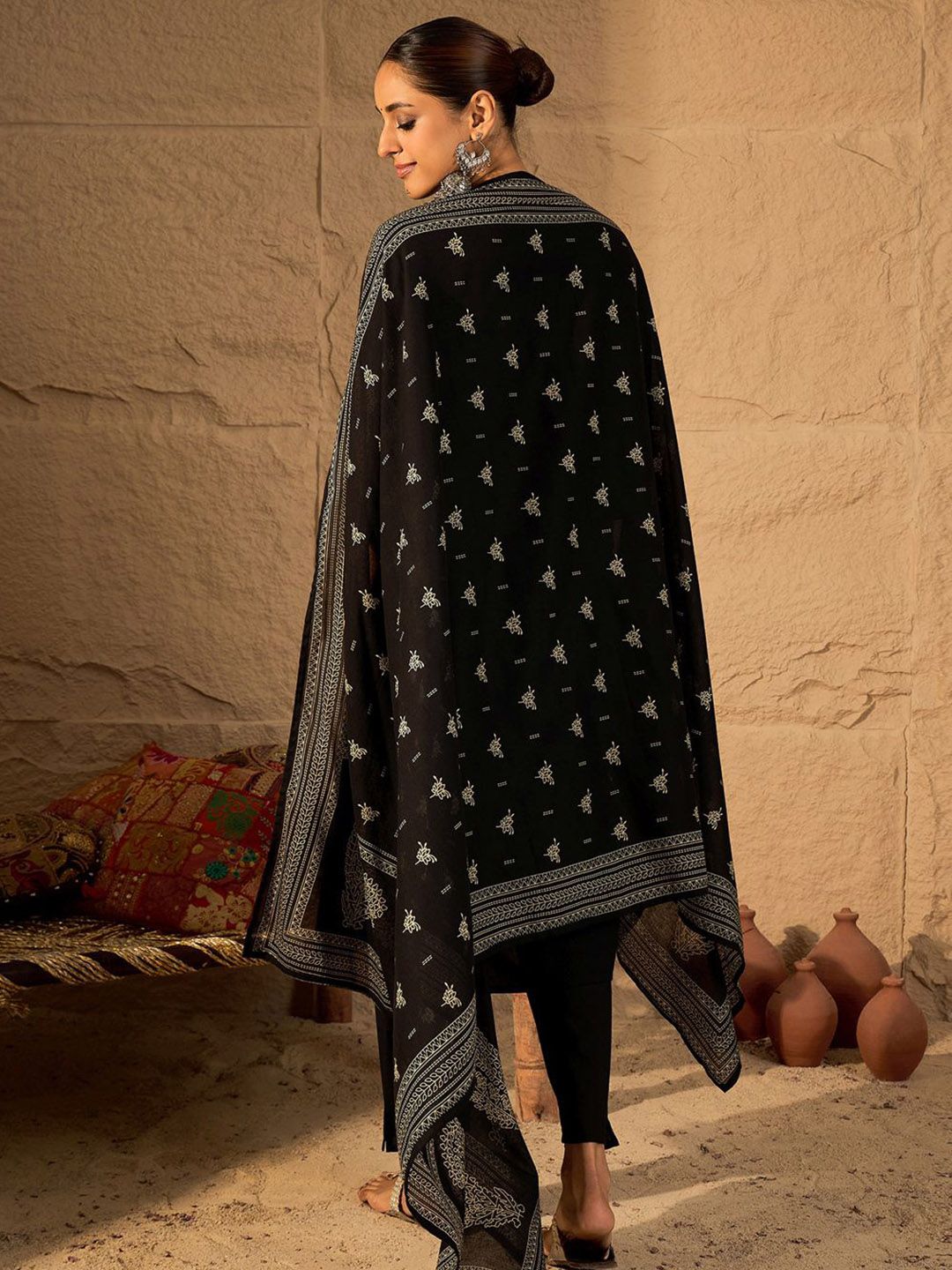 Women Printed Pure Cotton Kurta with Trousers & Dupatta