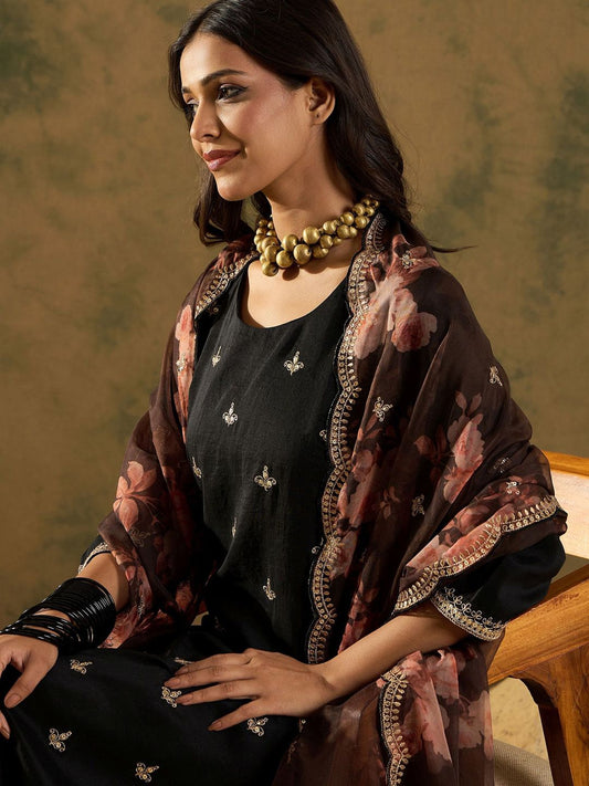 Dhiyona IE Women Ethnic Motifs Embroidered Regular Kurta with Trousers & With Dupatta