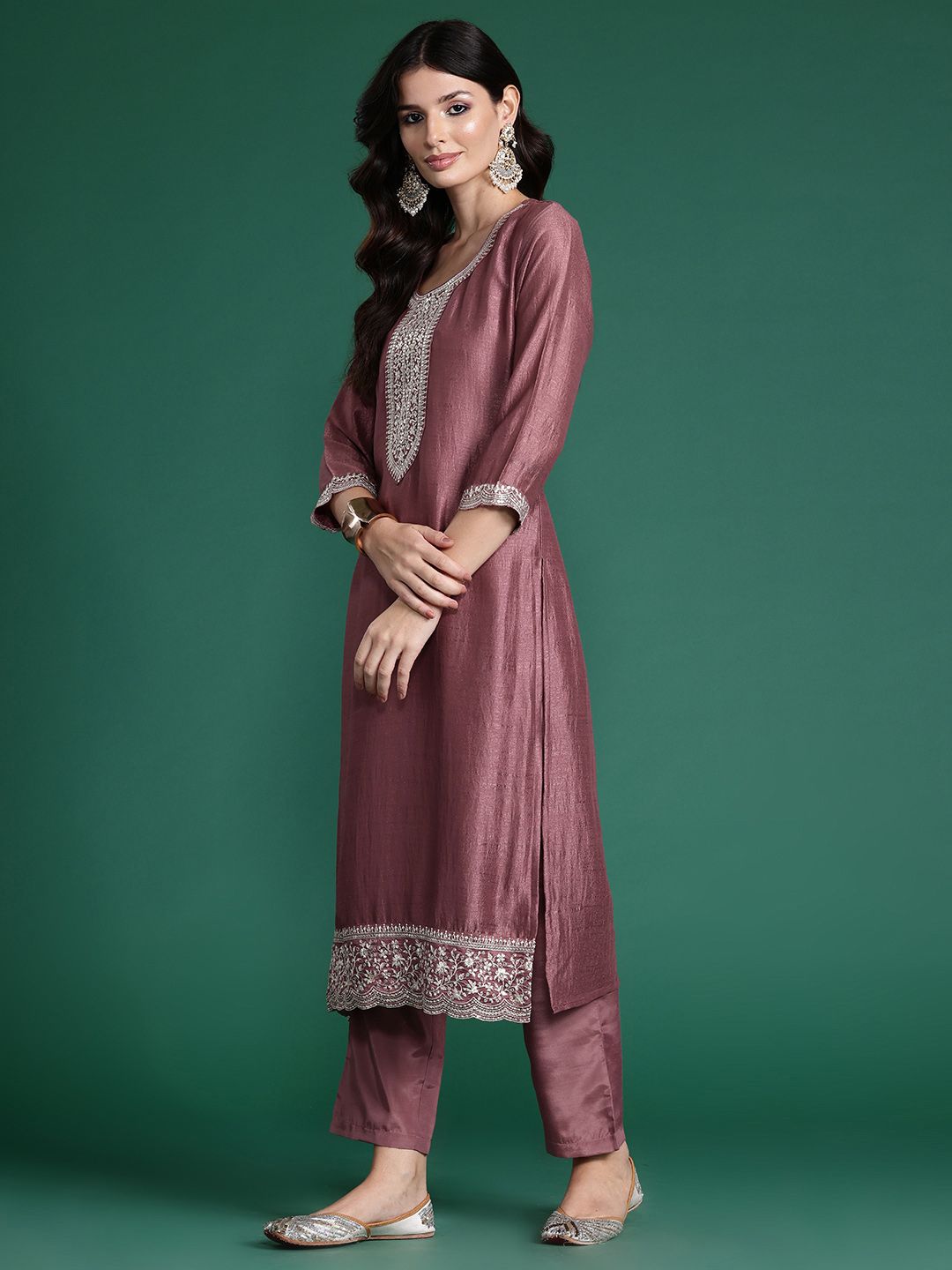 Ethnic Motifs Embroidered Sequinned Kurta With Trousers & Dupatta