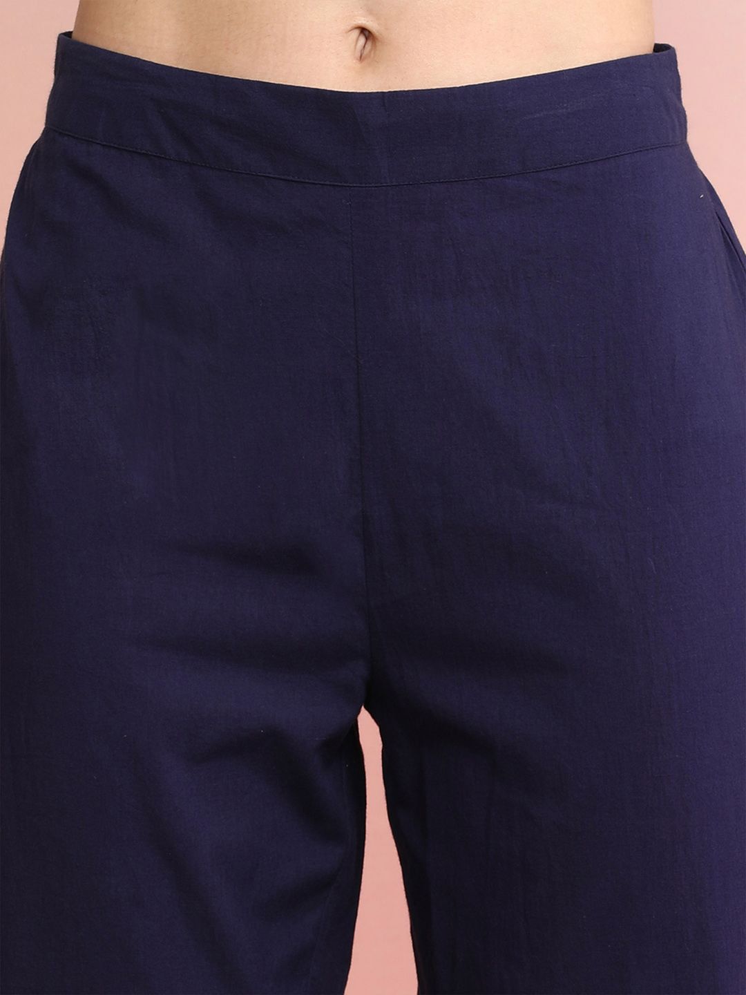 Floral Printed Regular Thread Work Kurta with Trousers & Dupatta