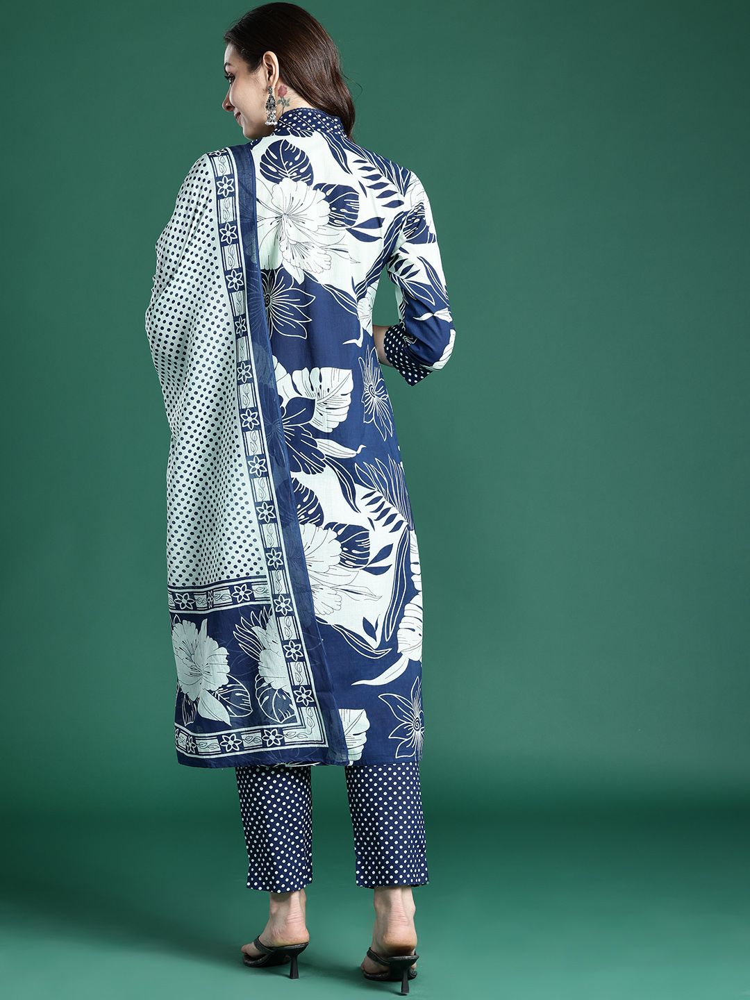 Floral Printed Regular Pure Cotton Kurta with Trousers & Dupatta
