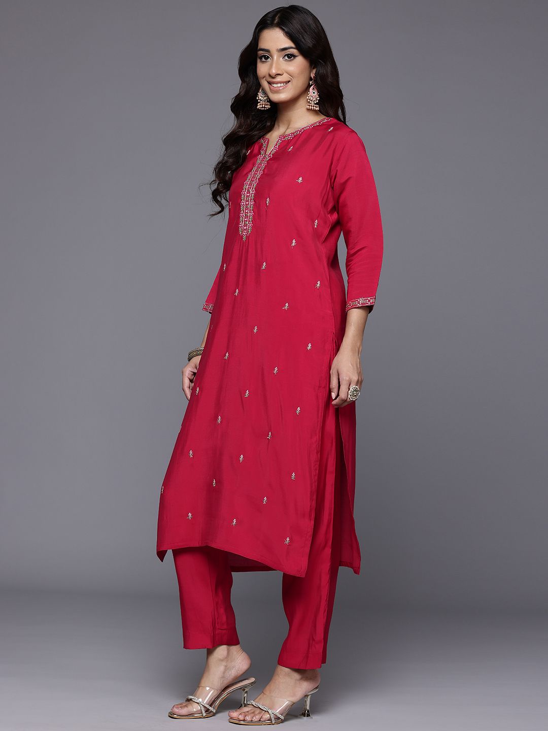 Dhiyona VA Women'sThread & Zari Embroidered Kurta with Trouser & Ethnic Printed Dupatta