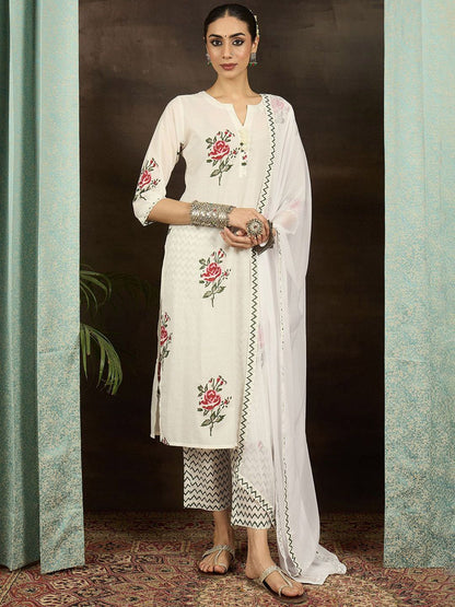 Dhiyona IE Women Floral Printed Cotton Kurta with Trousers & With Dupatta