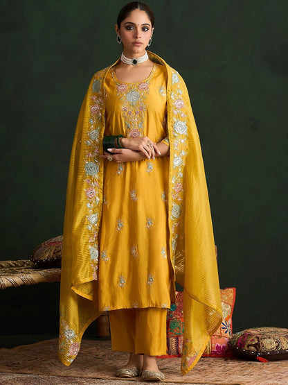 Dhiyona IE Women Floral Embroidered Regular Thread Work Kurta with Trousers & With Dupatta