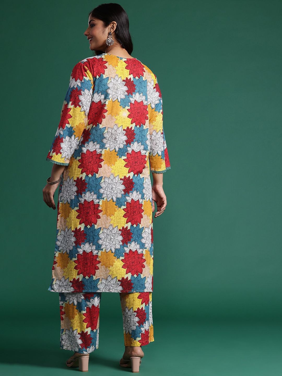 Dhiyona IE Floral Printed Kurta with Trousers & Dupatta