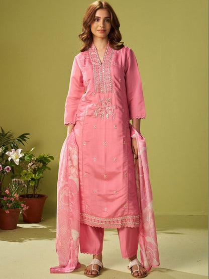 Women Floral Embroidered Regular Thread Work Kurta with Trousers & With Dupatta