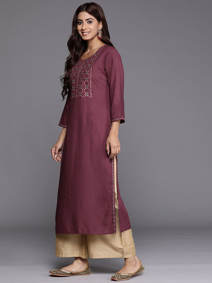 Dhiyona IE Pack of 2 Yoke Embroidered Thread Work Kurta