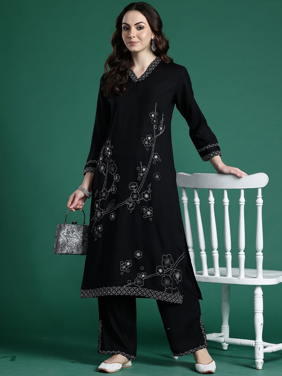 Dhiyona IE Indo era Embroidered Tunic With Trouser Co-Ords