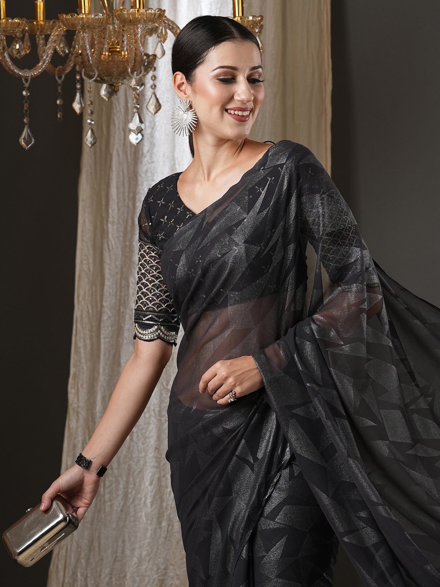 Women's Georgette Black Printed Designer Saree With Blouse Piece
