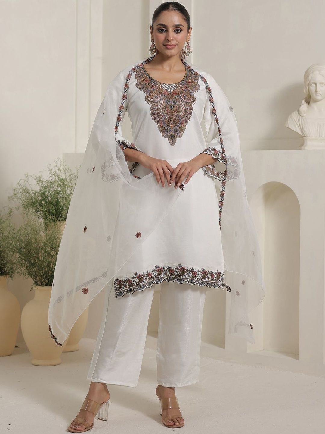 Women Ethnic Motifs Embroidered Kurta with Trousers & Dupatta