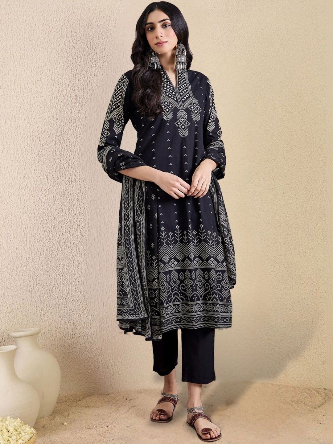 Dhiyona IE Women Printed Regular Pure Cotton Kurta with Trousers & With Dupatta