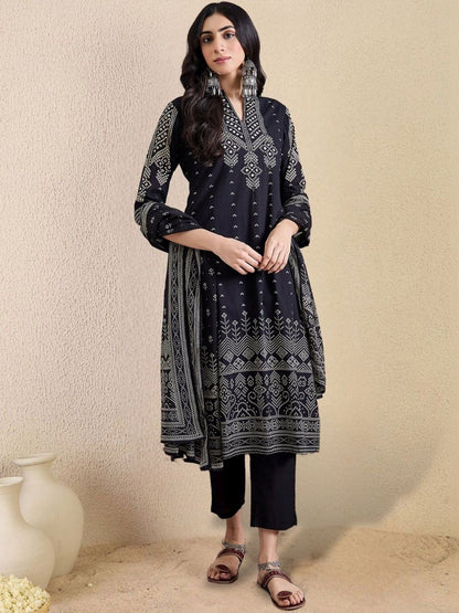 Women Printed Regular Pure Cotton Kurta with Trousers & With Dupatta