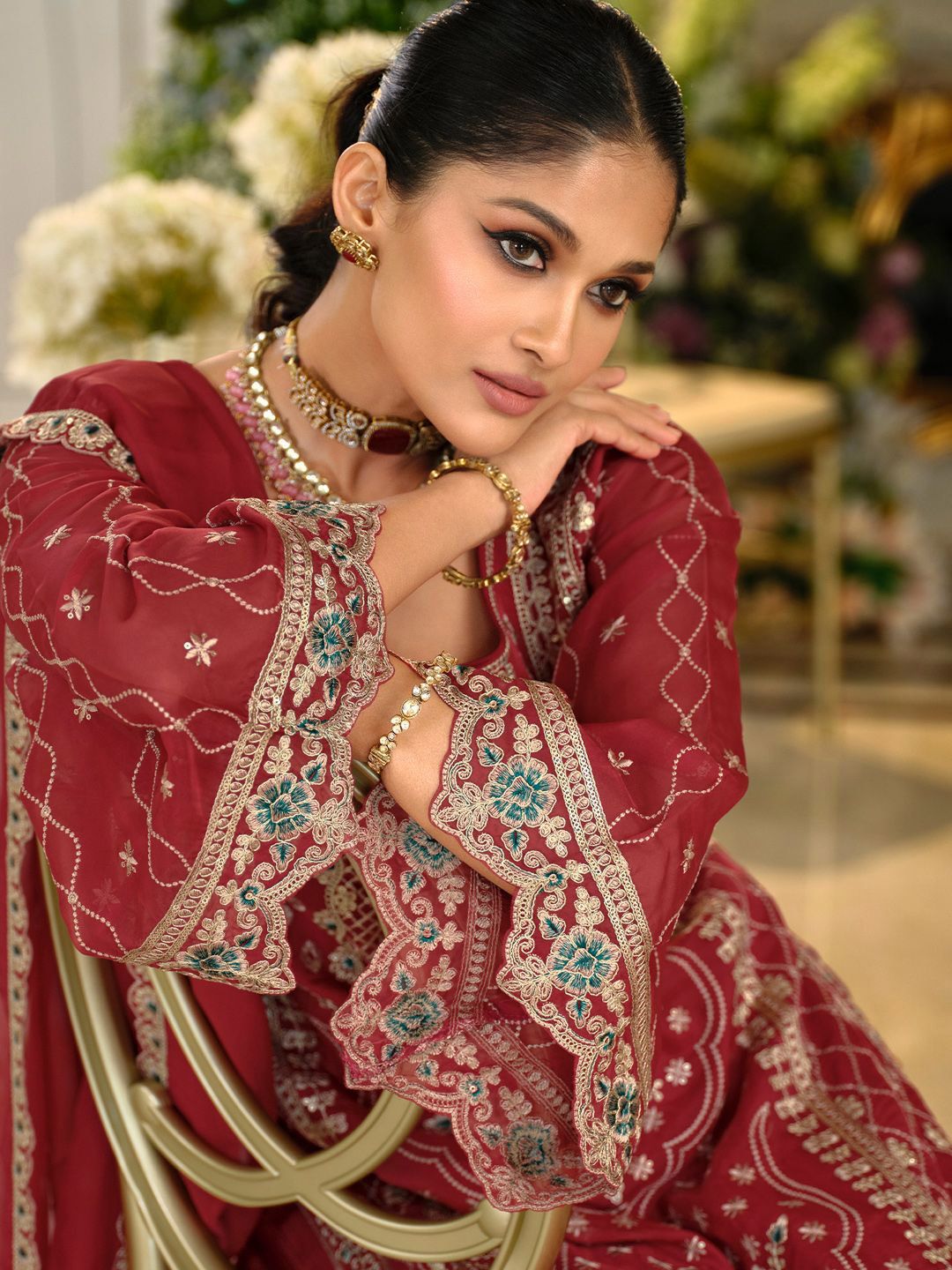 Ethnic Motifs Embroidered Zari Organza Straight Kurta & Trousers With Dupatta