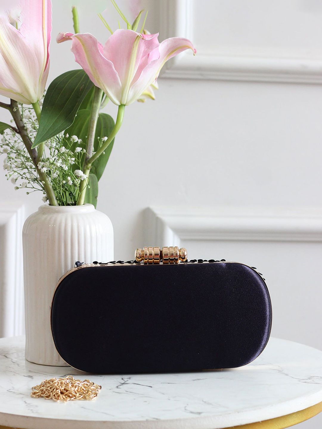 Dhiyona NR Floral Embroidered Sequinned Velvet Box Clutch