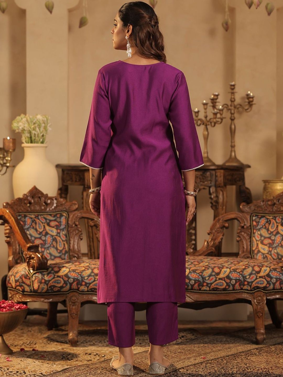 Women Ethnic Motifs Embroidered Thread Work Kurta with Trousers & Dupatta