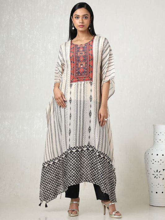 Dhiyona SO Women's Women Floral Printed Regular Sequinned Kurta with Trousers