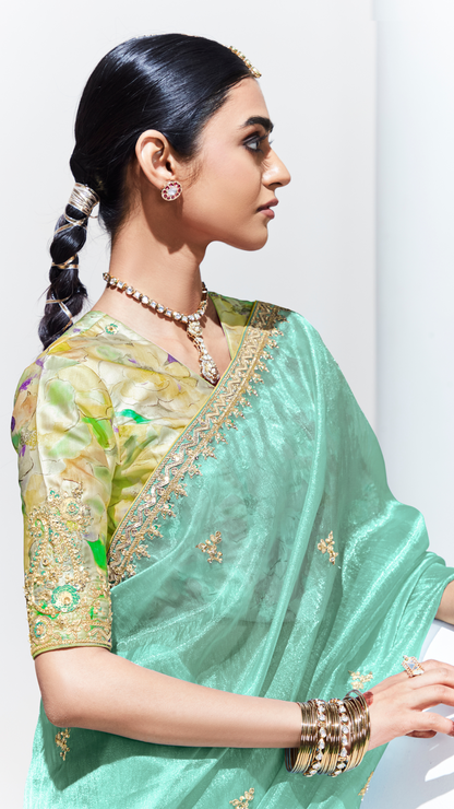 Dhiyona KM Women Elegant Green Organza Saree With Crushed Texture