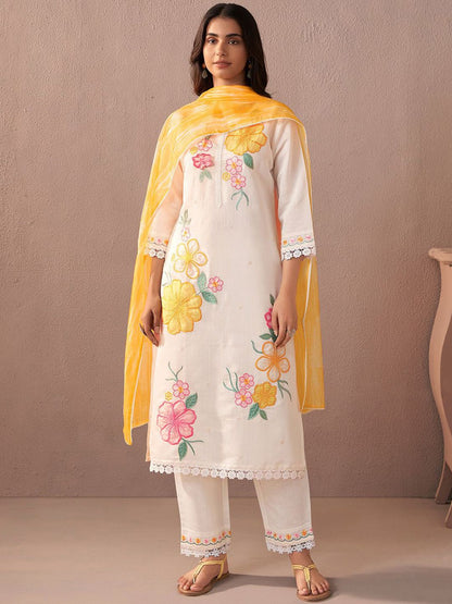 Women Floral Embroidered Regular Thread Work Kurta with Trousers & With Dupatta