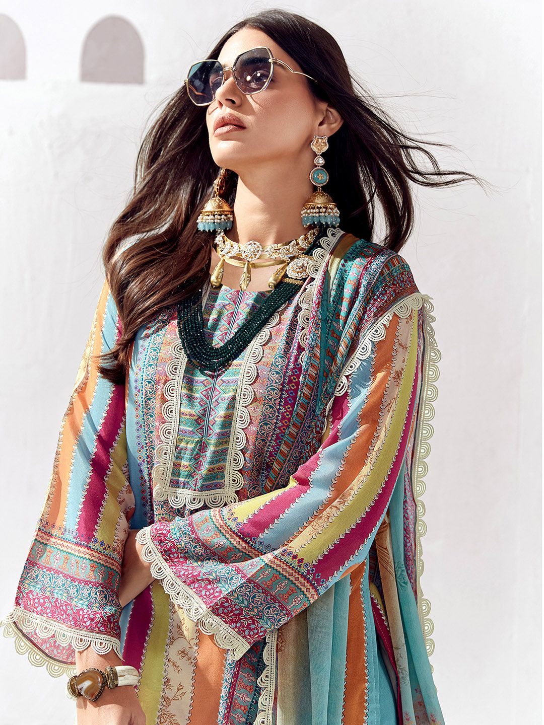 Dhiyona IE Women Ethnic Motifs Printed Regular Thread Work Kurta Trousers With Dupatta