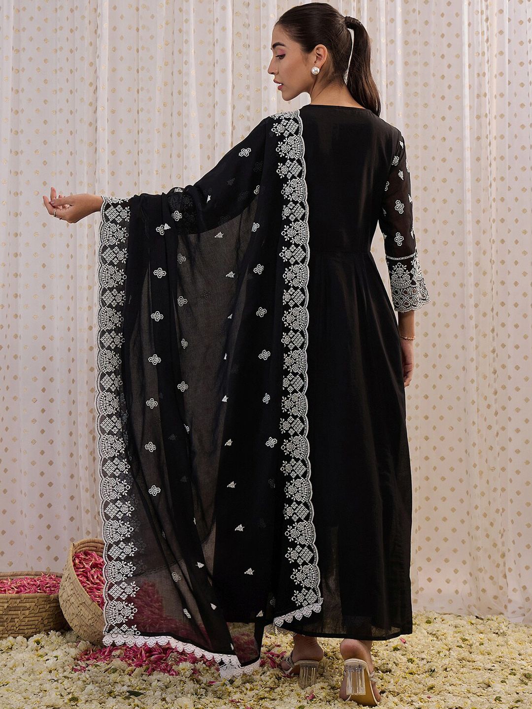 Floral Embroidered V-Neck Pure Cotton Straight Kurta with Trousers & Dupatta