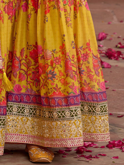 Dhiyona IE Embroidered Sequinned Kurti With Sharara & Dupatta