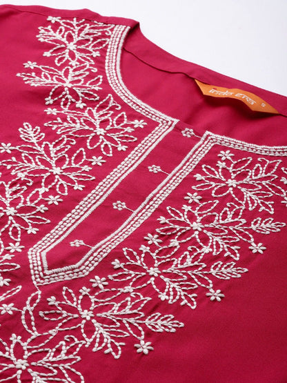 Dhiyona IE Floral Embroidered Thread Work Kurta
