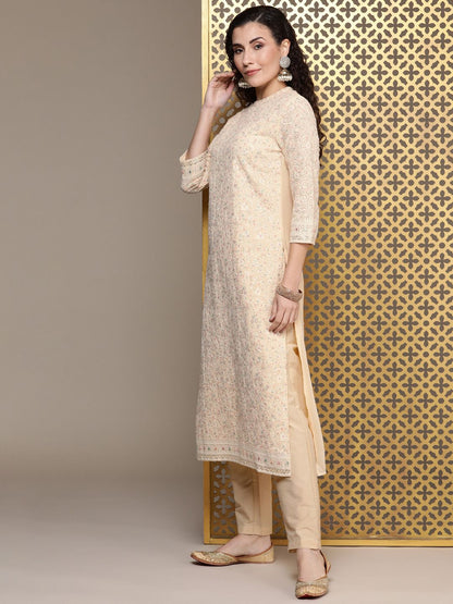 Dhiyona PD Women Women Jashn Floral Thread Work Sequined Kurta With Trousers & Dupatta