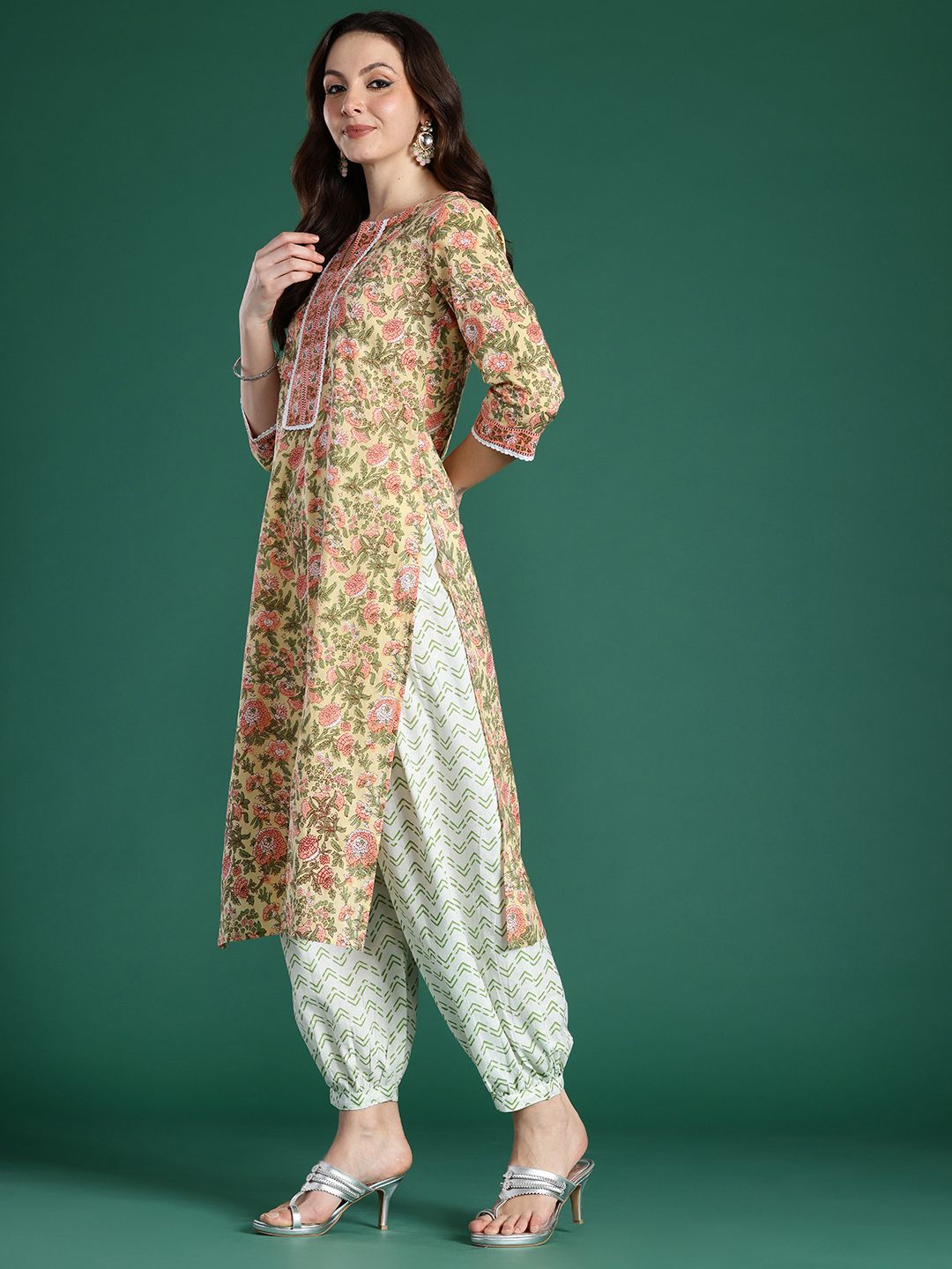 Dhiyona IE Floral Printed Pure Cotton Kurta with Salwar & With Dupatta