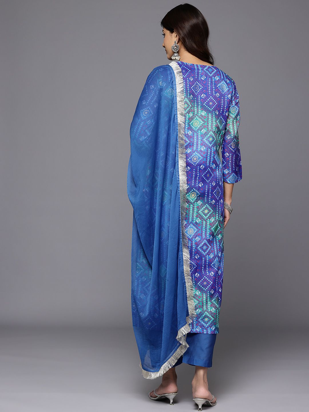 Dhiyona VA Women'sBandhani Embroidered Sequinned Silk Georgette Kurta With Trousers & Dupatta