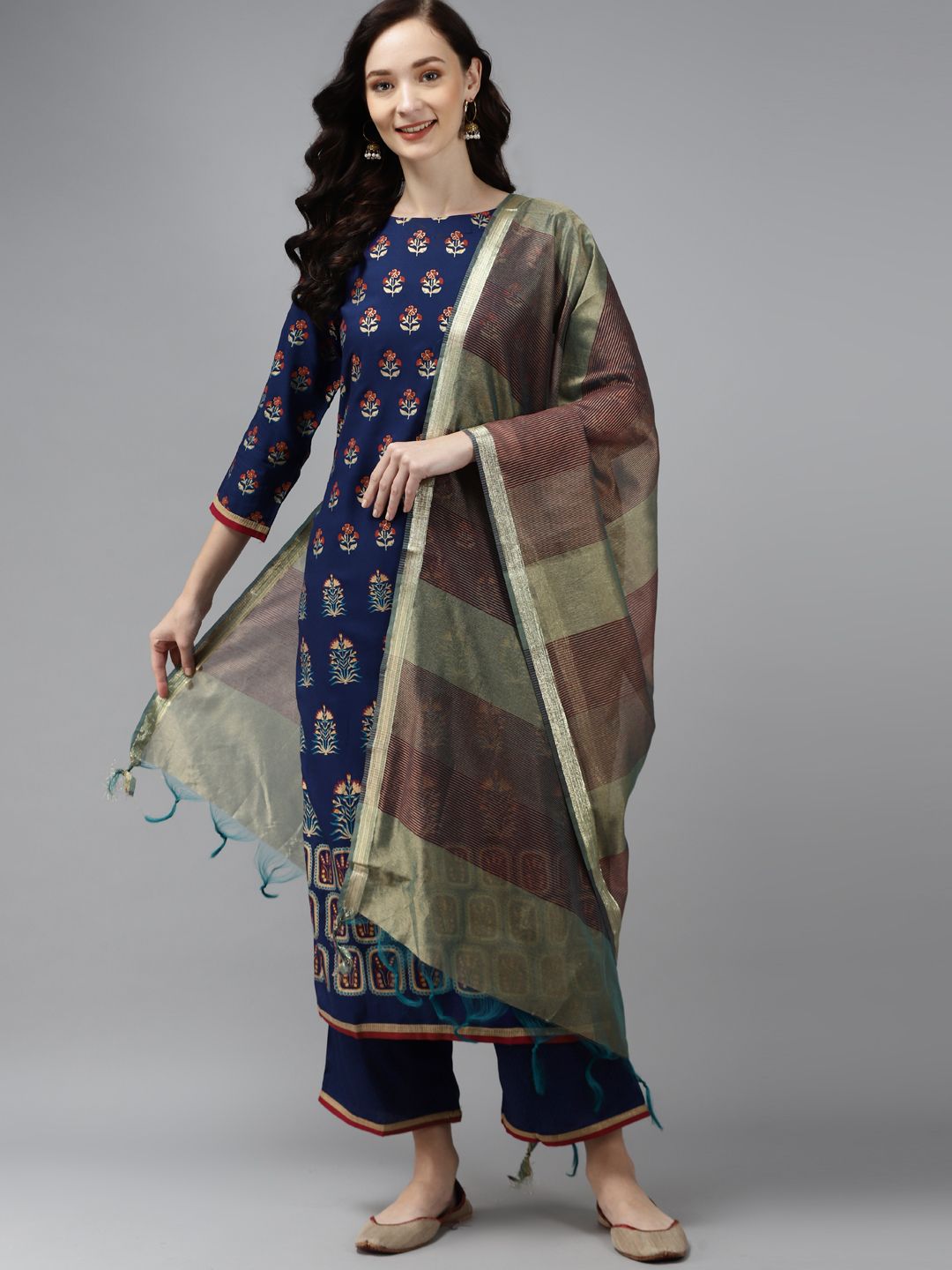 Women Blue Floral Printed Regular Kurta with Palazzos & With Dupatta